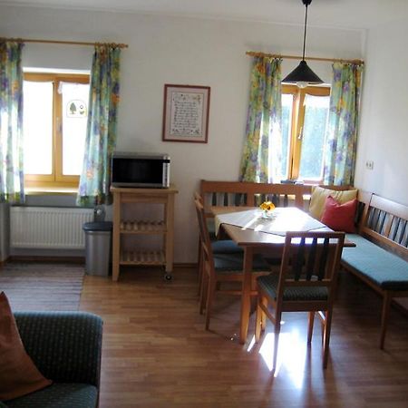 Beim Lehnecker - Ferienbauernhof Villa Neuotting Luaran gambar